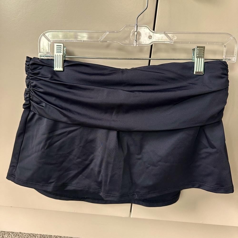 Title Nine black swim skirt. Size XS. Worn once. Excellent condition.